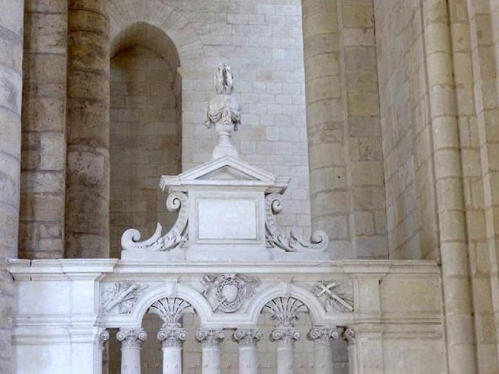 149 ABBAYE DE FONTREVRAUD_000026.jpg